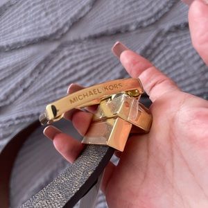 Michael kors belt